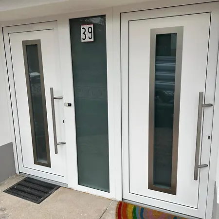 Wellnessoase! Sauna Und Whirlpool Mit Aussicht Albstadt